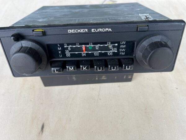 Becker Europa/radio (2)