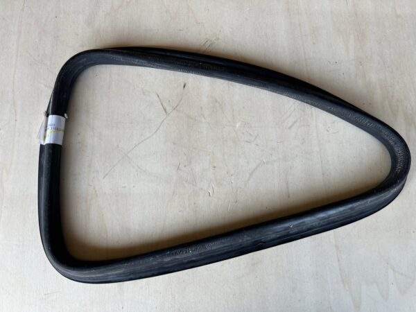 300 SL Gullwing R. Achterzijruit rubber - Afbeelding 2
