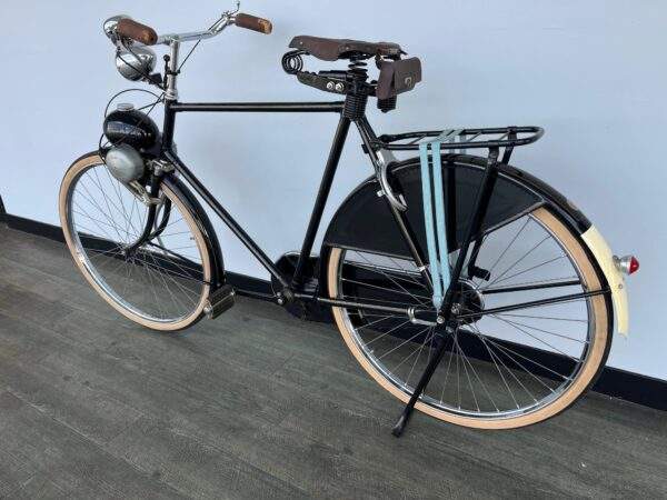 Berini M 13 Ei met Stokvis Rijwiel - Afbeelding 2