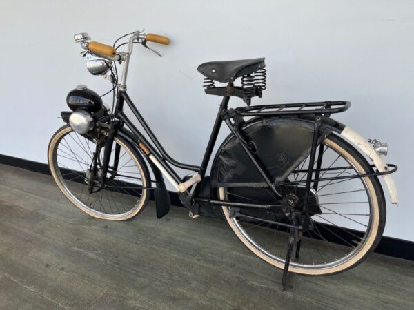 Berini M 13 Ei  met Eysink Fiets 1952 - Afbeelding 2