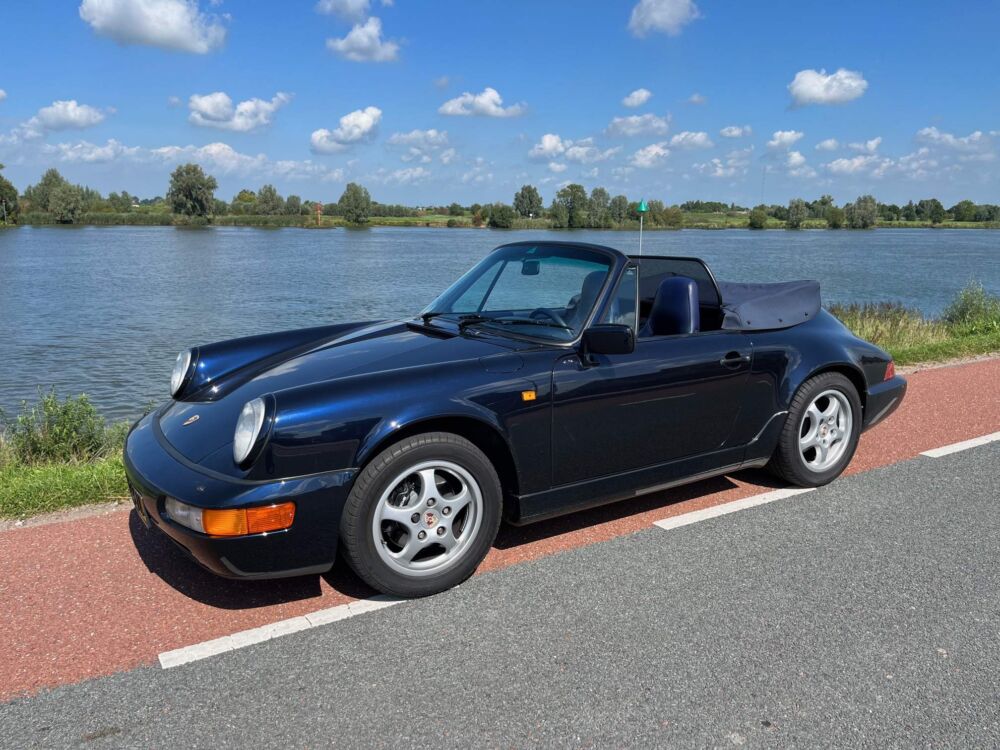 Porsche 911 Carera 4 Cabrio