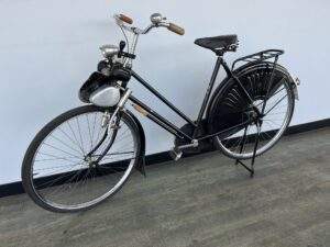Topres met Fiets Burgers 1956