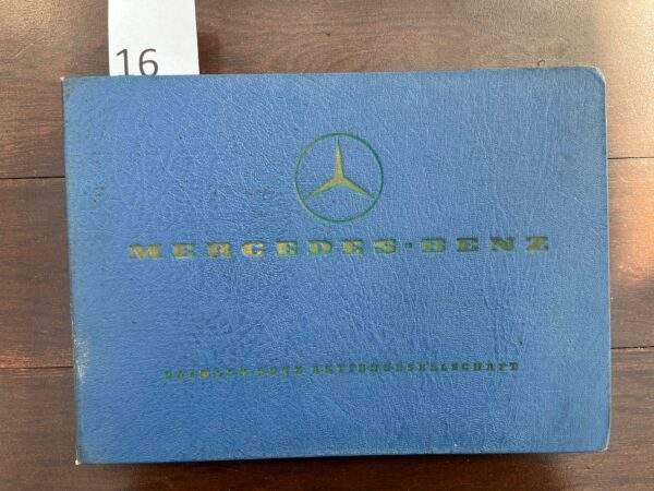 16/Mercedes 114 Coupe Chas/body 1973 10219 D