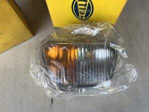 Stads/knipperlicht onder koplamp rechts 110