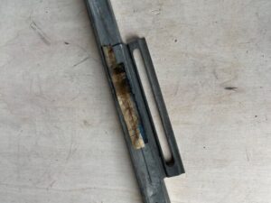 Raam rail onderzijde raam 180