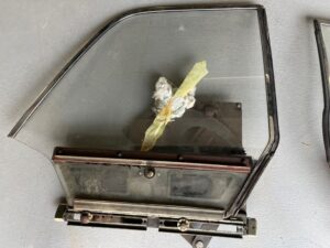 Achter zijraam Rechts Coupe/Cabriolet 111/112