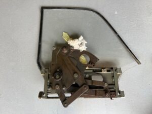 Achter zijraam Links Coupe/Cabriolet 111/112