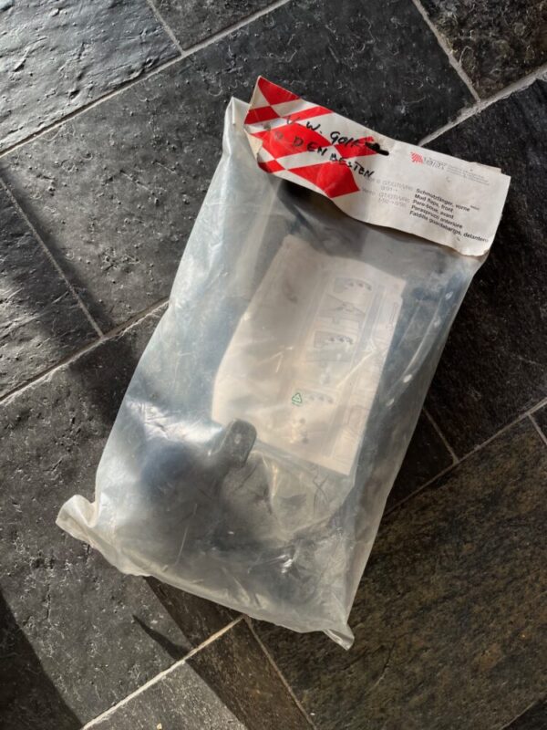 Voor Spatlappen VW Golf 3