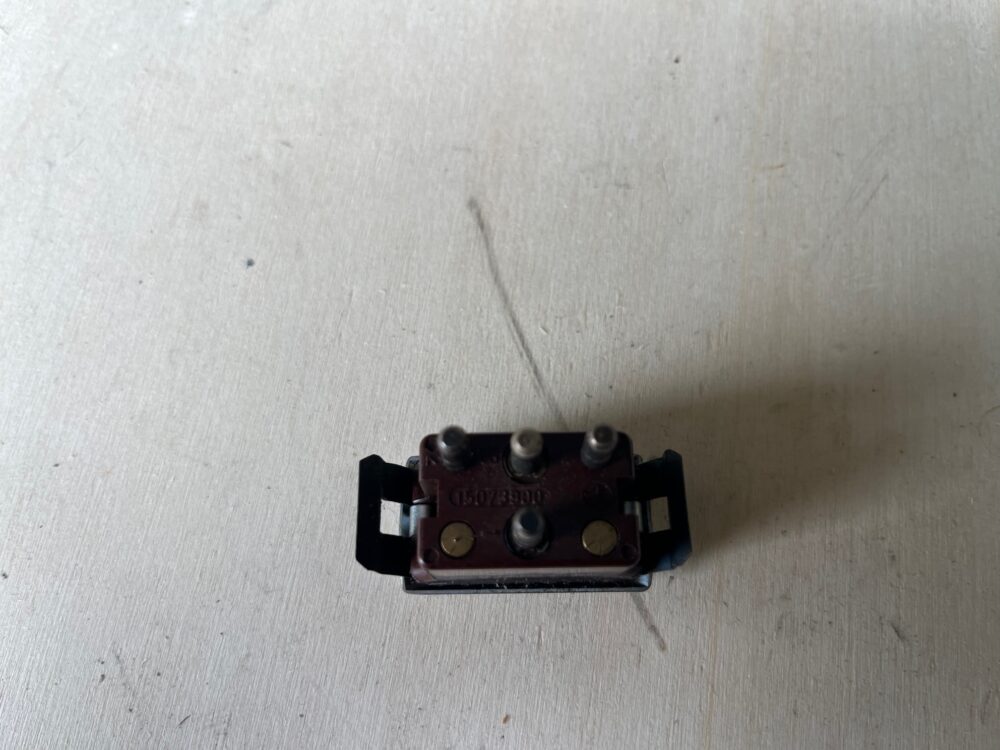 Schakelaar voor elektrisch schuifdak - Afbeelding 2
