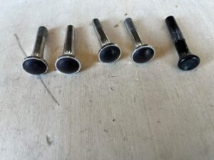 Deurslot pennetjes