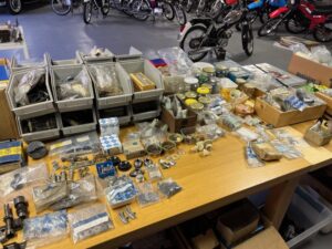 Klemmen, spec. bouten, bevestings materiaal etc etc