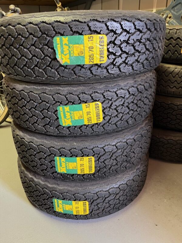 Banden Michelin XWX 205/70-VR15