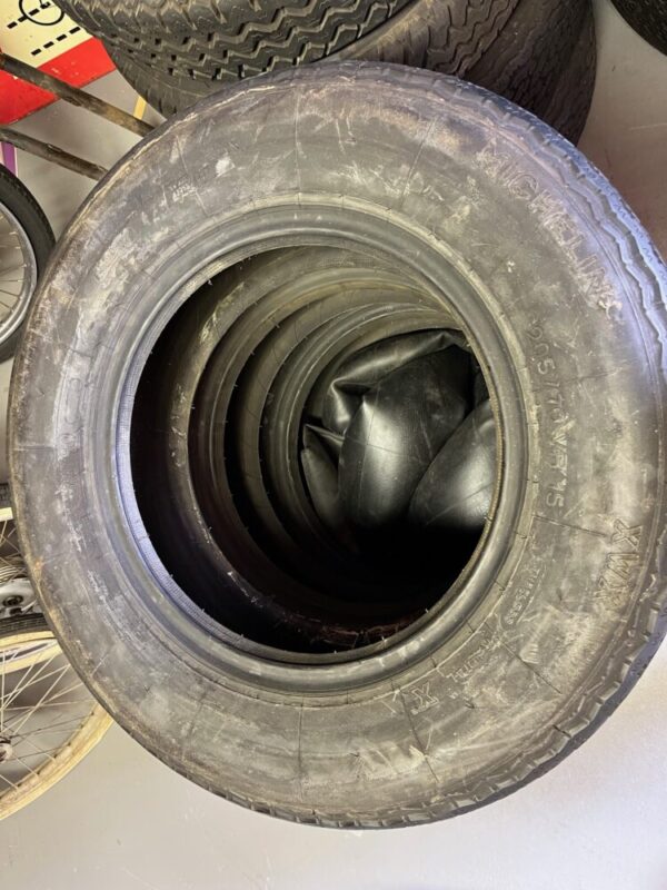 Banden Michelin XWX 205/70-VR15 - Afbeelding 3
