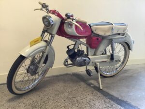 Verkocht Batavus Super Sport Appelbloesem 1959