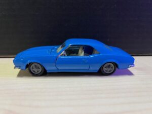 Chevrolet Camaro 1:43