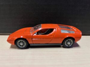 Maserati Bora  1:43