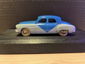 Renault Fregatte Sedan  1:43