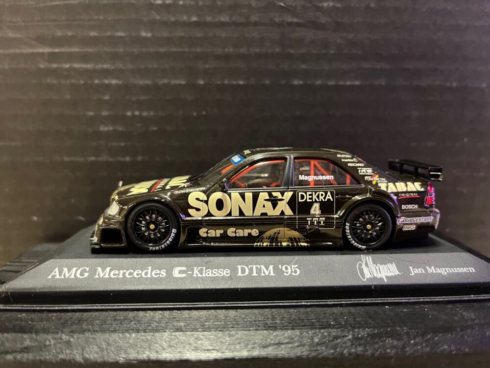 Mercedes AMG DTM 1995 , 1:43